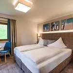 Alpen Glueck Unterm Rain Garni 여관 4*