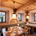 Alpen Glueck Unterm Rain Garni 4*