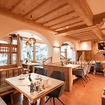 Alpen Glueck Unterm Rain Garni 4*