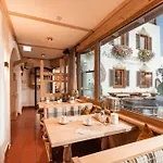 Alpen Glueck Unterm Rain Garni 여관 4*