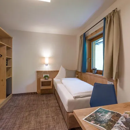 Alpen Glueck Unterm Rain Garni 4*