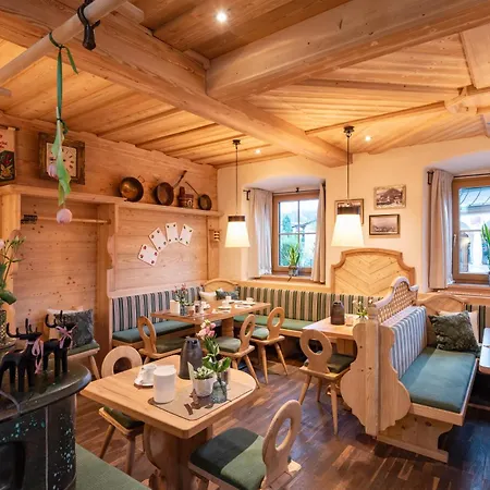 Alpen Glueck Unterm Rain Garni Kirchberg in Tirol