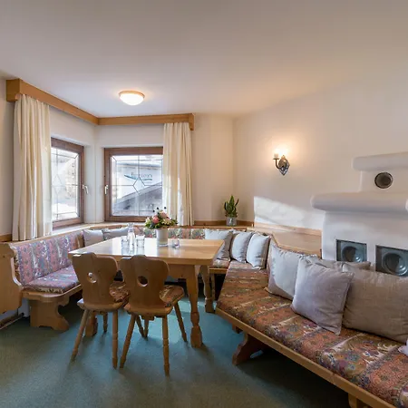 Herberg Alpen Glueck Unterm Rain Garni