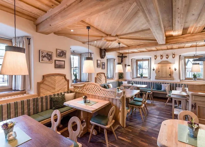 Värdshus Alpen Glueck Unterm Rain Garni Kirchberg in Tirol