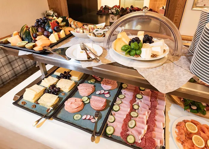 Värdshus Alpen Glueck Unterm Rain Garni Kirchberg in Tirol