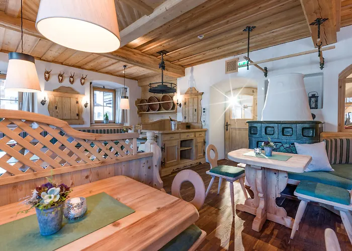 Alpen Glueck Unterm Rain Garni Värdshus 4*