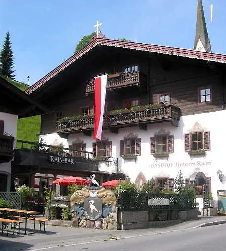 Alpen Glueck Unterm Rain Garni Värdshus 4*