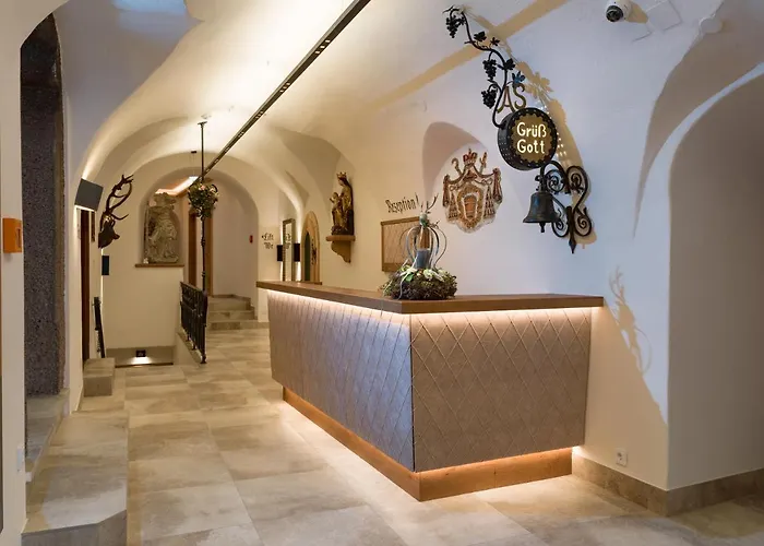 Alpen Glueck Unterm Rain Garni אורחן