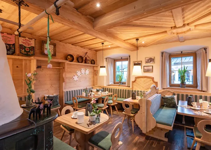 Alpen Glueck Unterm Rain Garni קירשברג אין טירול