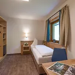 Alpen Glueck Unterm Rain Garni 4*